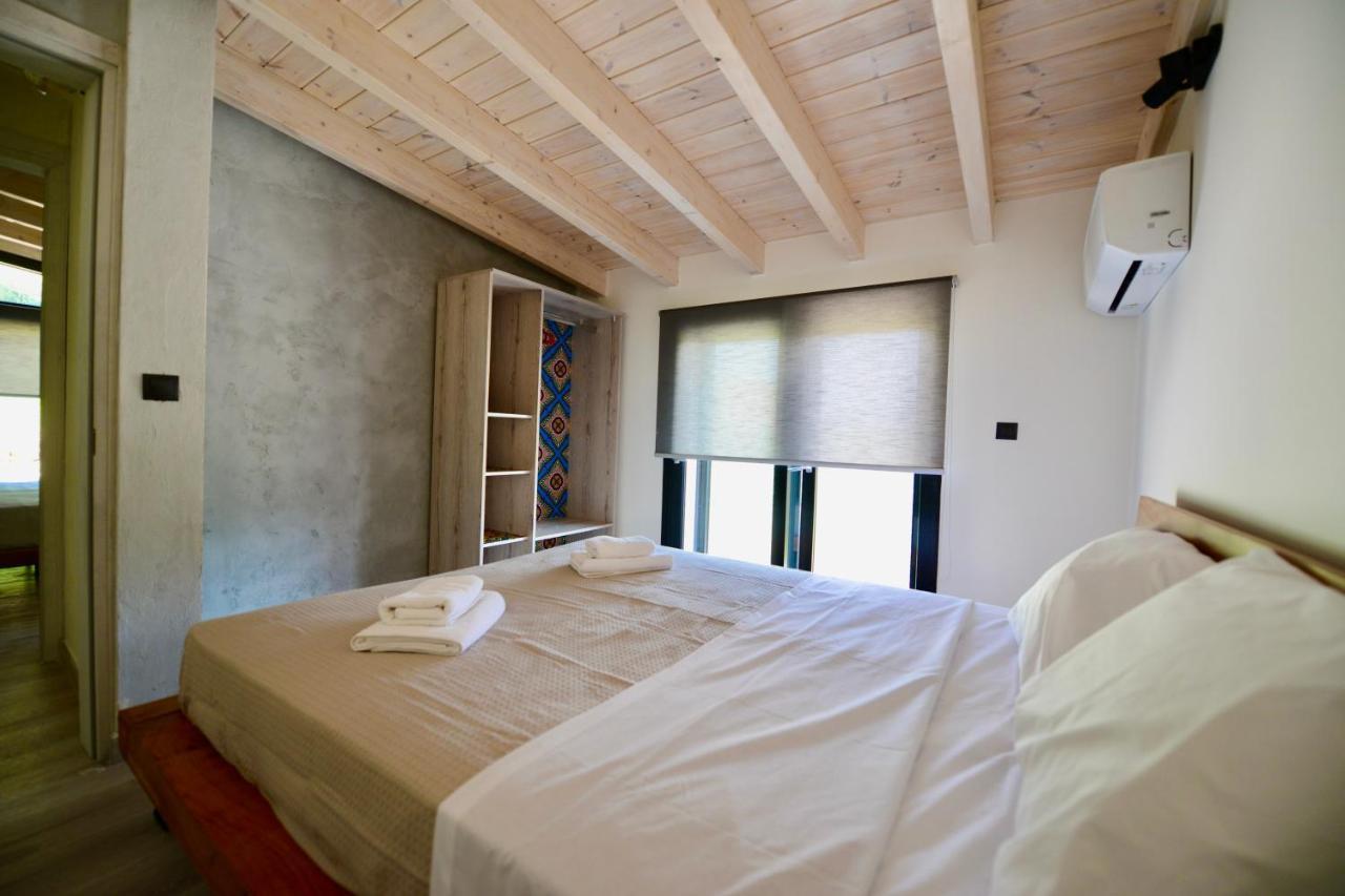 Stablus House Alykes Potamou